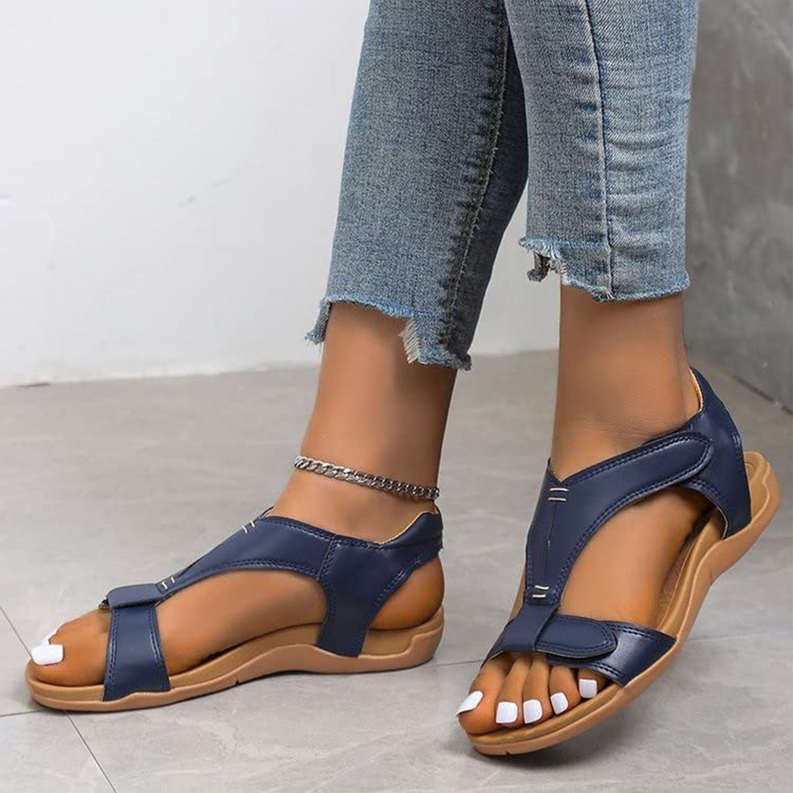 Trouvez des chaussures d'été élégantes et confortables pour femmes sur Elle-Monde.com. Découvrez notre collection, y compris des tropeziennes, des chaussures de marche et bien plus encore. Livraison rapide et gratuite!